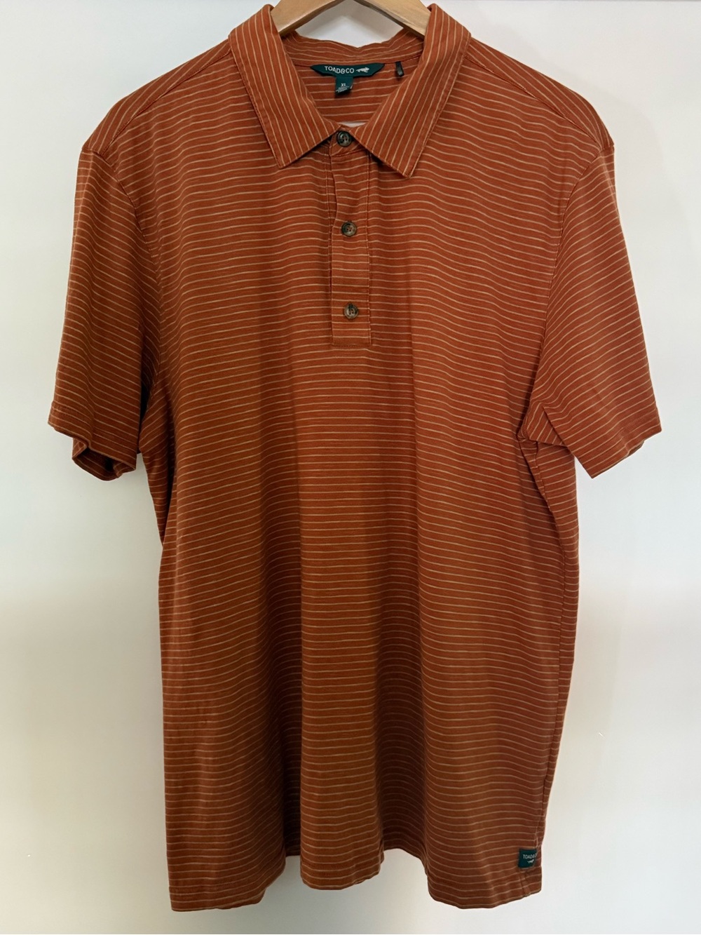 Toad&Co Burnt Orange and Tan Striped Short Sleeve Polo Shirt, size XL